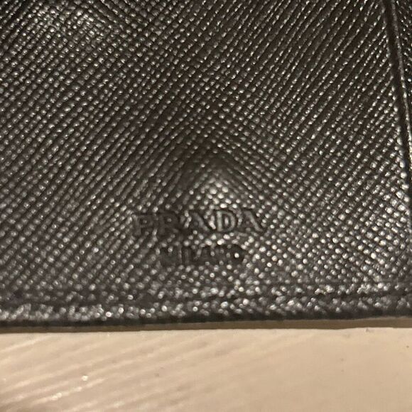 Prada Trifold Key Holder Card Wallet Black Leather Keycase Minimalist Luxury - Picture 7 of 13